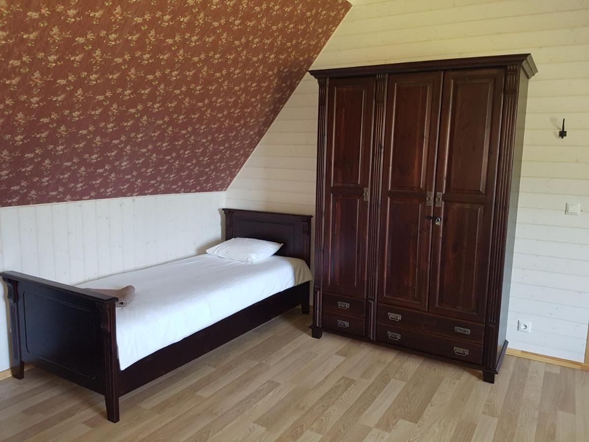 Risti Kodumajutus Apartment Lemsi Екстериор снимка