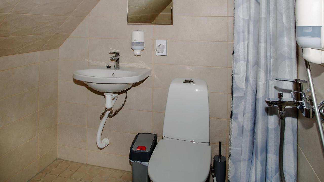 Risti Kodumajutus Apartment Lemsi Екстериор снимка