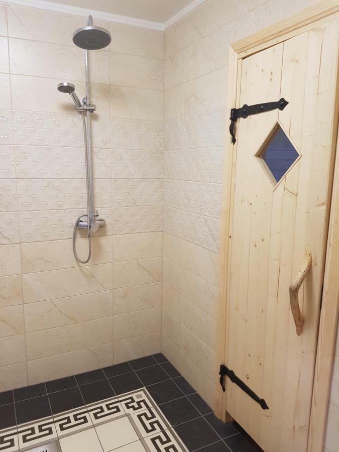 Risti Kodumajutus Apartment Lemsi Екстериор снимка