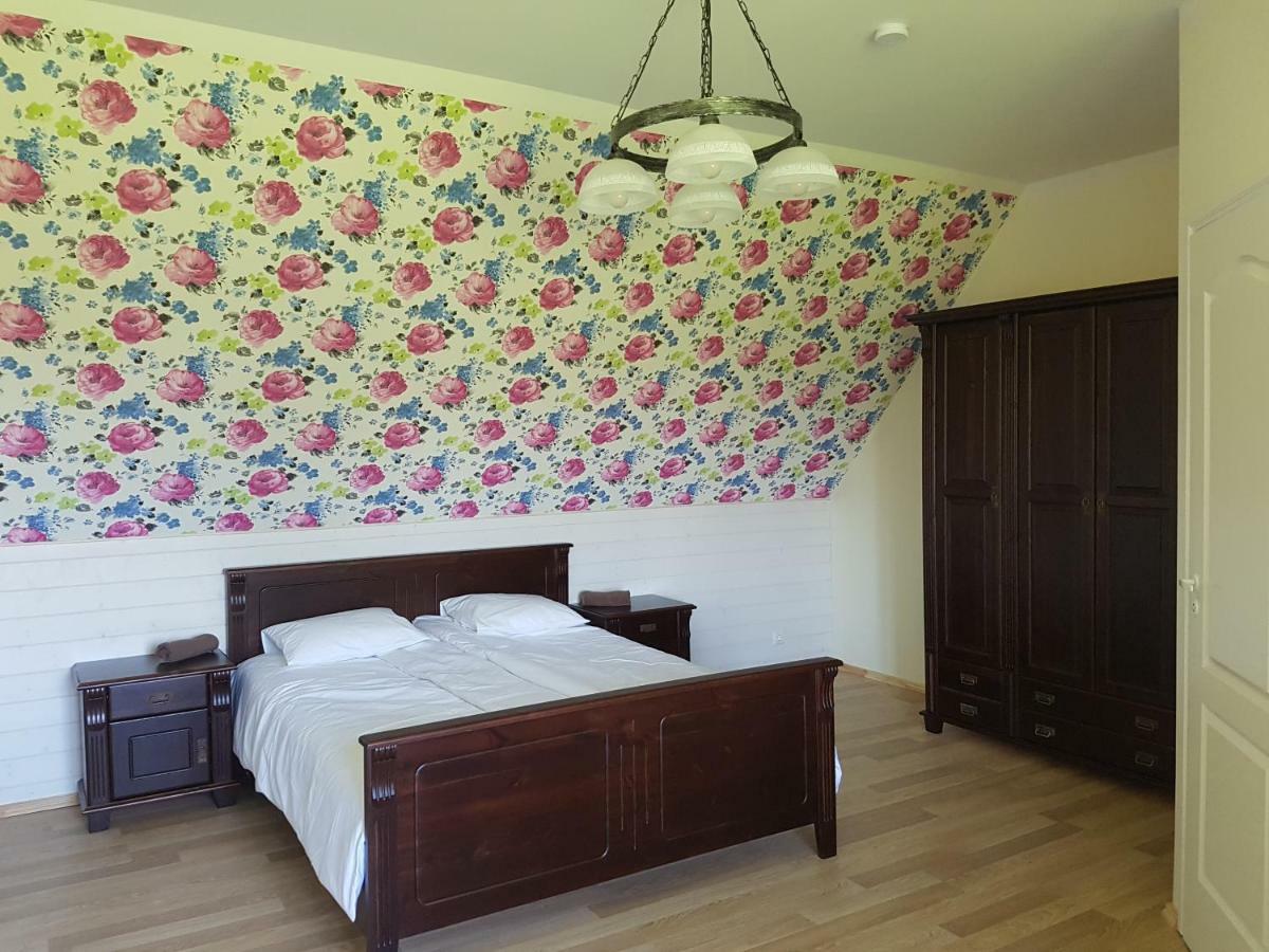 Risti Kodumajutus Apartment Lemsi Екстериор снимка